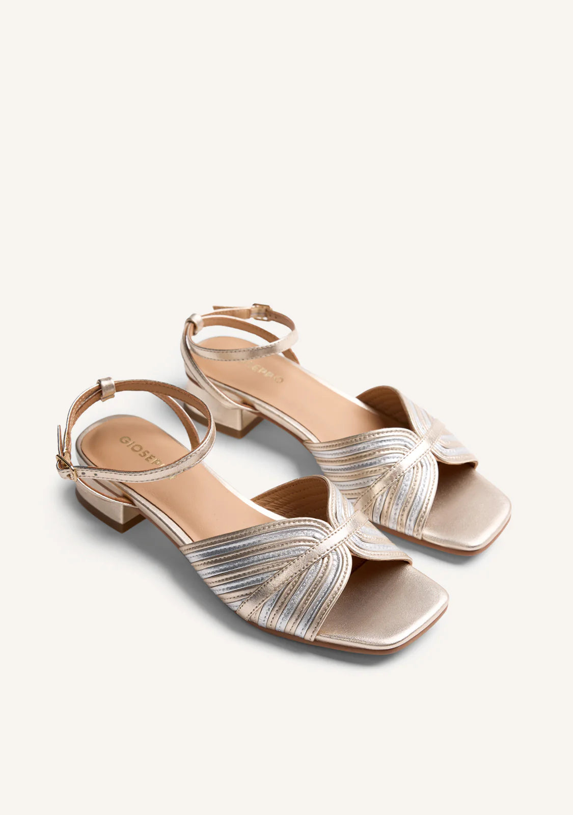 Sandali pelle metallizzata