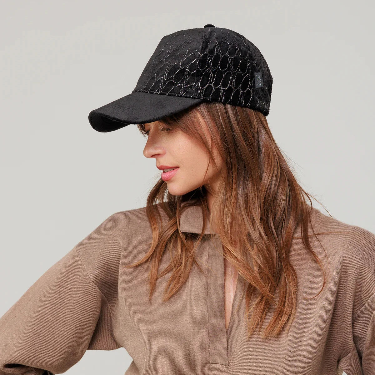 Cappello con visiera Anekke