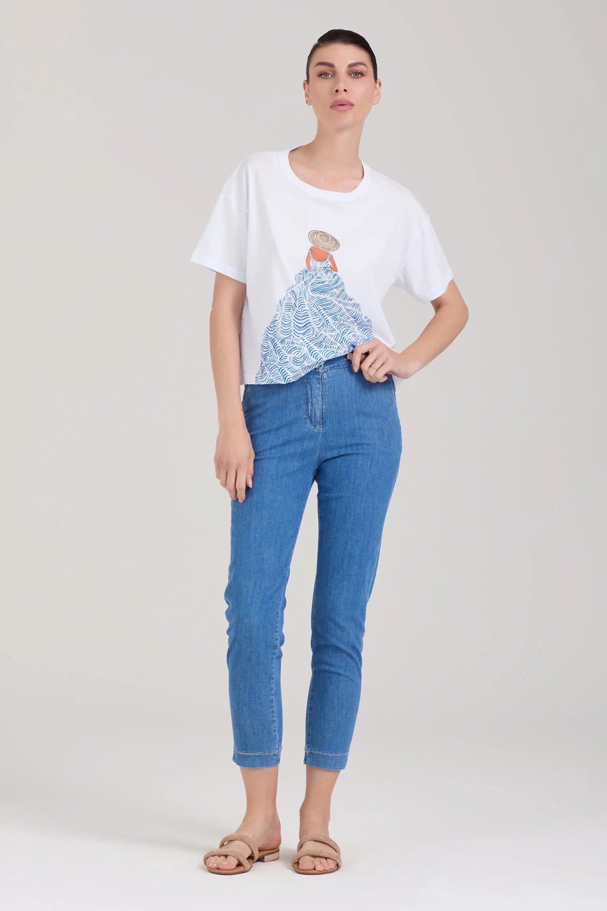 T-shirt ricamo e strass