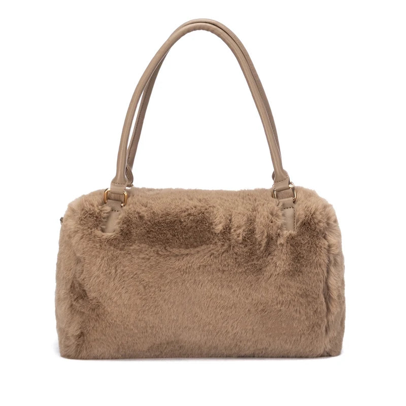 Borsa in ecopelliccia beige