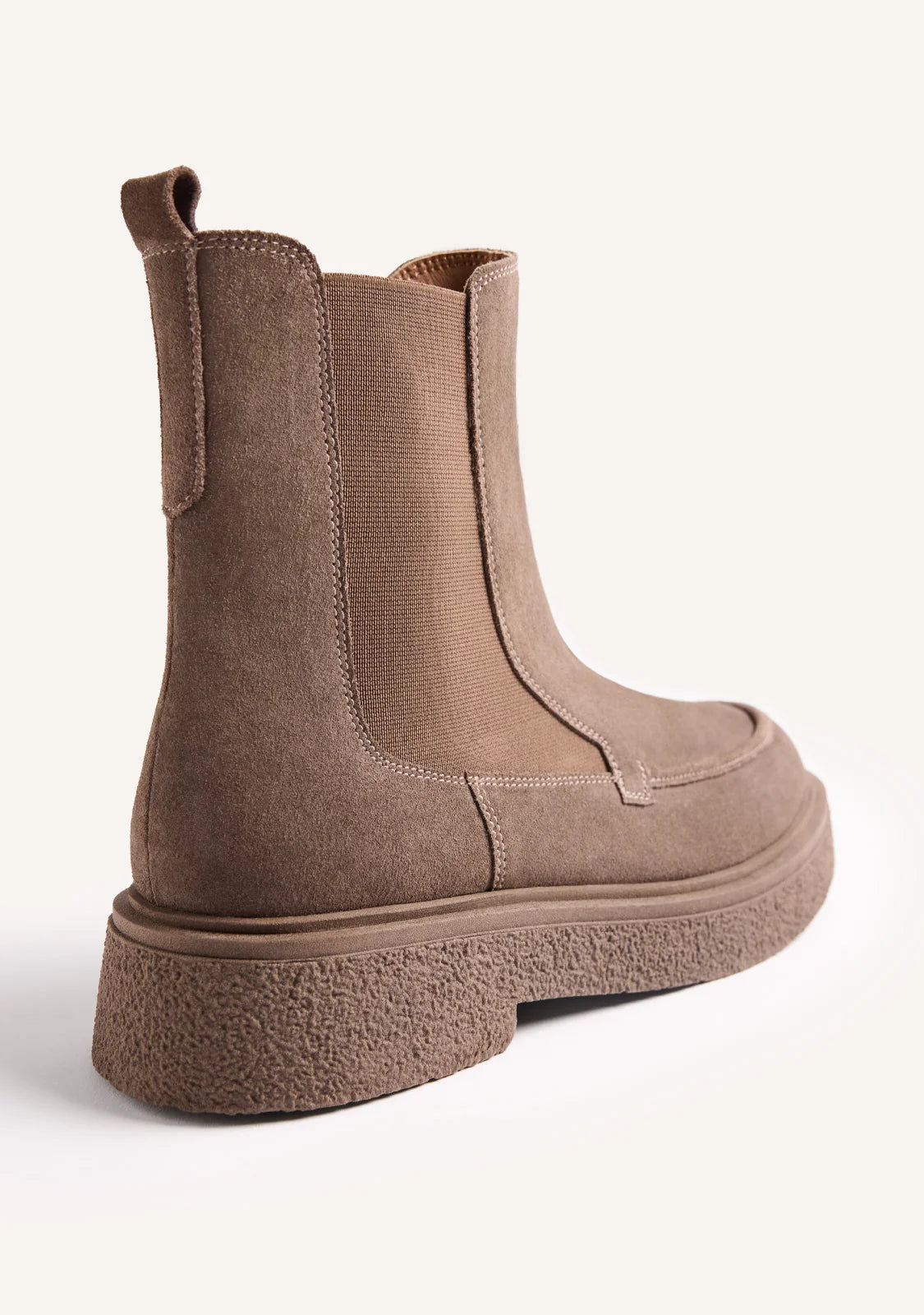 Stivaletti Chelsea in camoscio taupe