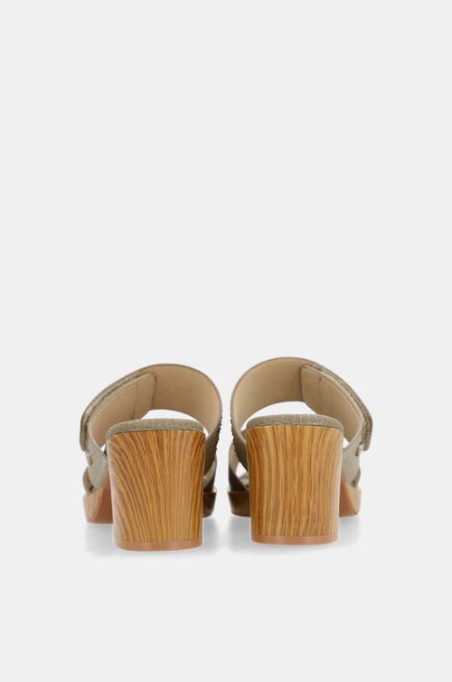 Sabot con tacco e fasce Anekke